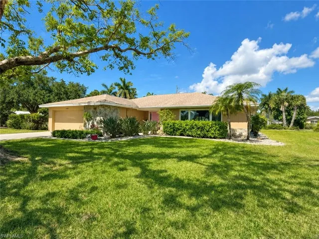 5098 Northampton Dr, Fort Myers, Florida 33919