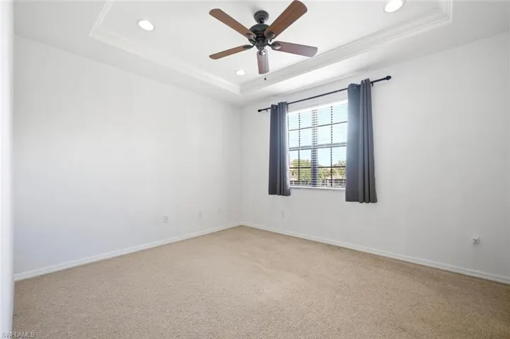 7631 Bristol Cir, Naples, Florida 34120