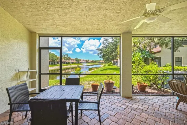 7631 Bristol Cir, Naples, Florida 34120