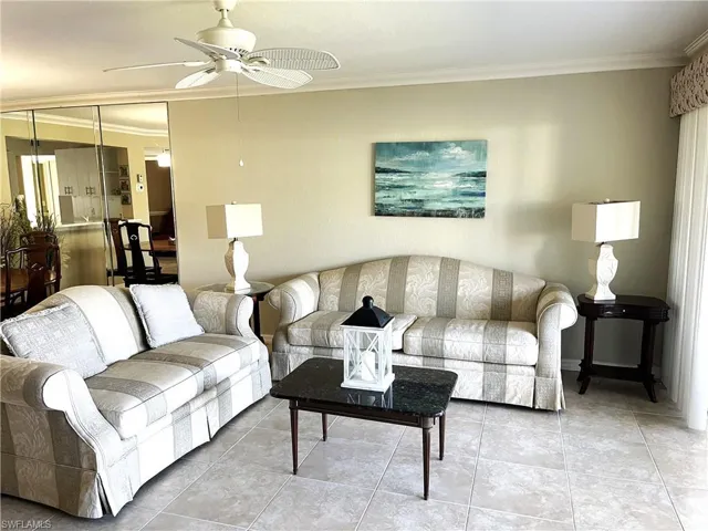 515 Gabriel Cir 1901, Naples, Florida 34104