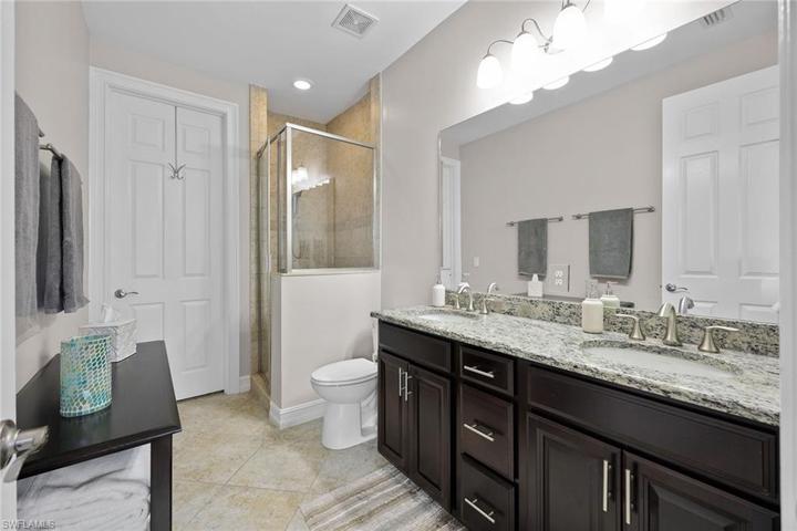 28012  Sosta  LN, Bonita Springs, FL 34135