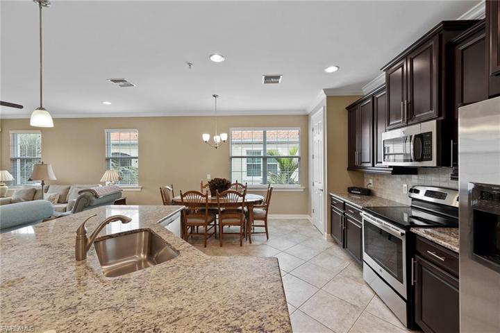 28012  Sosta  LN, Bonita Springs, FL 34135