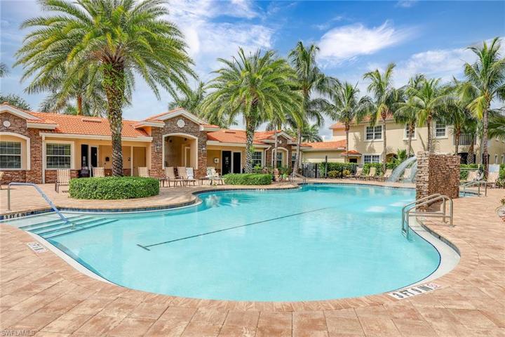 28012  Sosta  LN, Bonita Springs, FL 34135