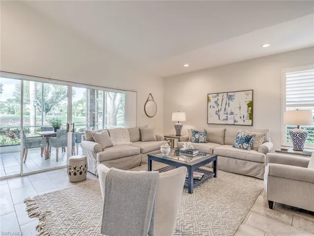 Living room opens to the lanai