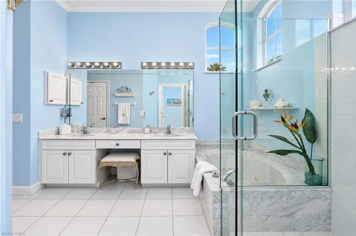 3444 Sunset Key Cir 102, Punta Gorda, Florida 33955