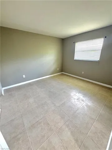 129 Se 23rd Pl -unit 2, Cape Coral, Florida 33990