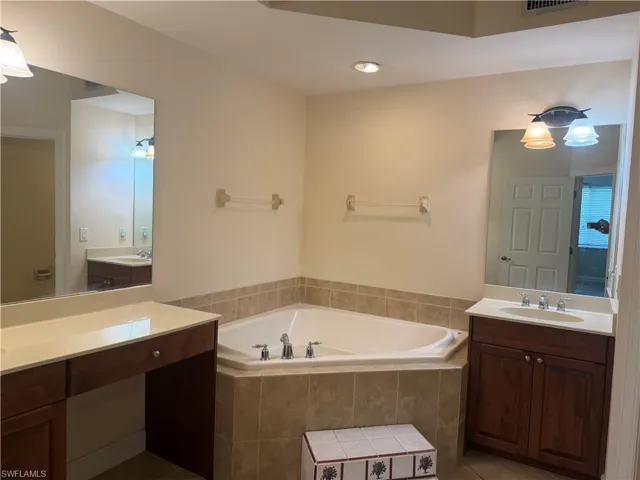 13034 Pennington Pl 101, Fort Myers, Florida 33913