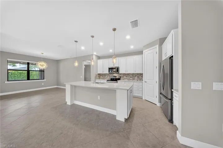 17316  Ashcomb  WAY, Estero, FL 33928