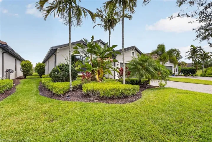 17316 Ashcomb Way, Estero, Florida 33928