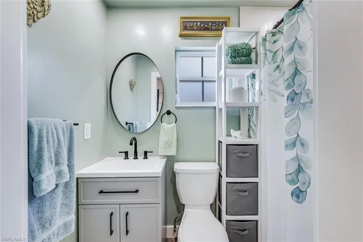 2385 Sunset Ave, Naples, Florida 34112