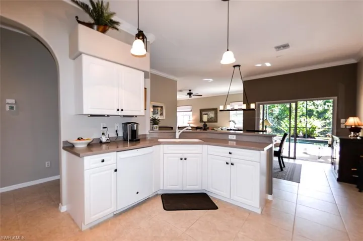 11263  Wine Palm  RD, Fort Myers, FL 33966