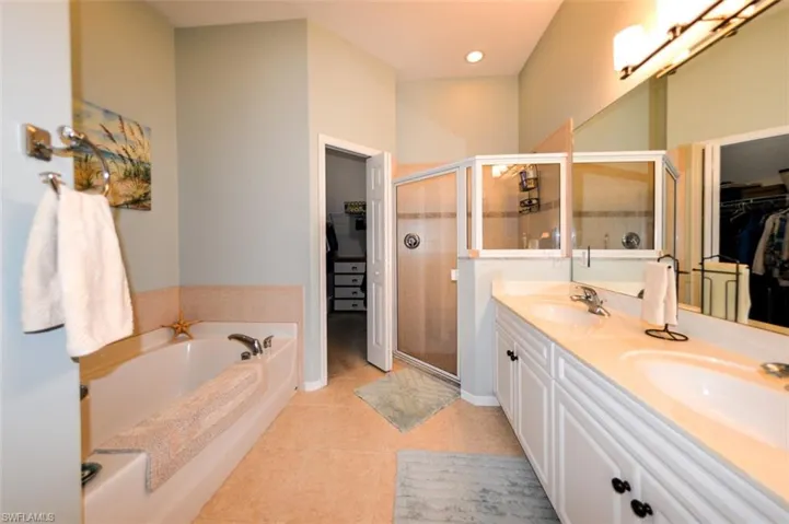11263  Wine Palm  RD, Fort Myers, FL 33966