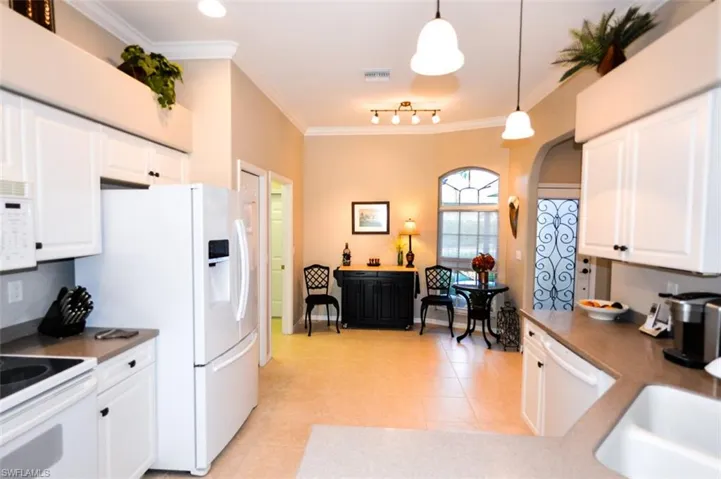 11263  Wine Palm  RD, Fort Myers, FL 33966