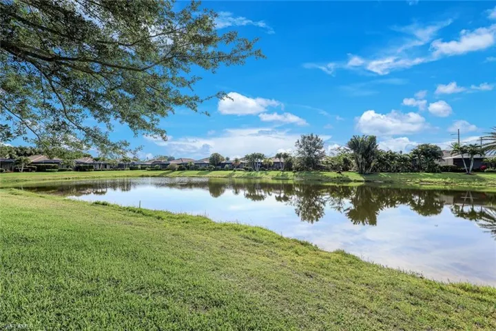 3742 Treasure Cove Cir, Naples, Florida 34114