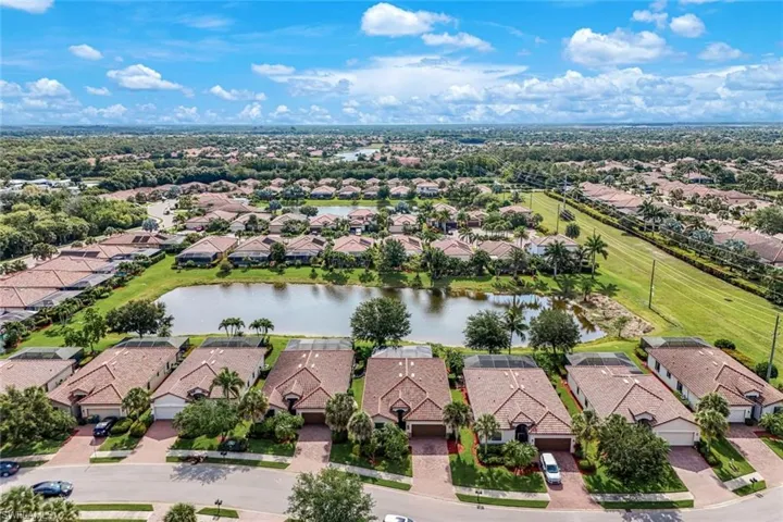 3742 Treasure Cove Cir, Naples, Florida 34114