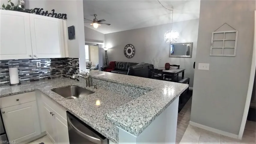 15430  Bellamar  CIR, Fort Myers, FL 33908