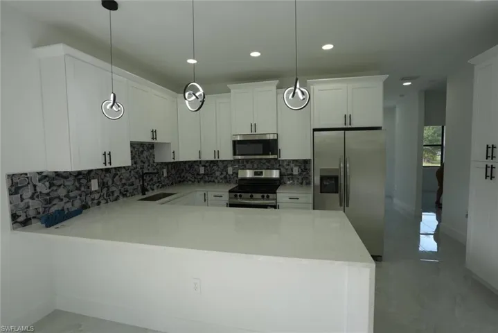 379 Selkirk Ave, Lehigh Acres, Florida 33974