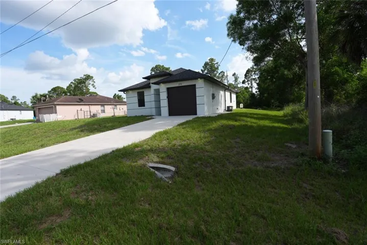 379 Selkirk Ave, Lehigh Acres, Florida 33974