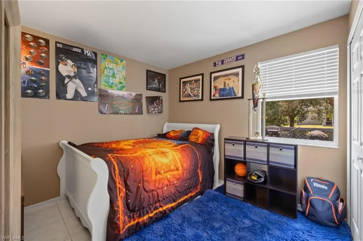 9016  Cypress S DR, Fort Myers, FL 33967