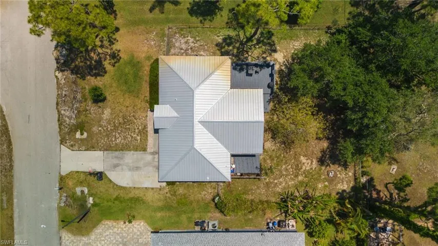 9016  Cypress S DR, Fort Myers, FL 33967