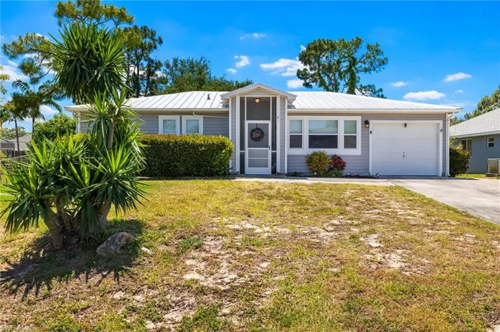 9016  Cypress S DR, Fort Myers, FL 33967