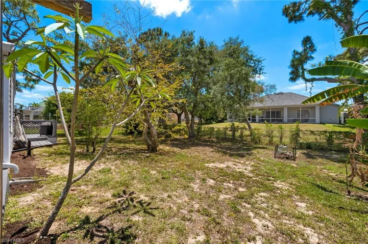 9016  Cypress S DR, Fort Myers, FL 33967