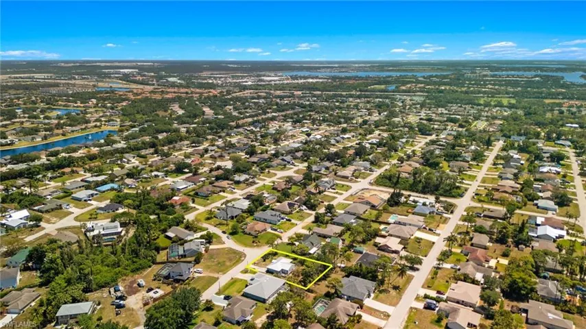 9016  Cypress S DR, Fort Myers, FL 33967