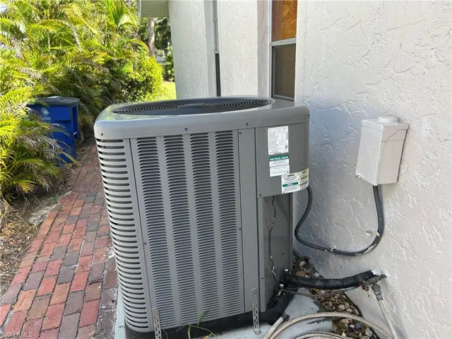 2021 maintained A/C unit w/ 10 year warranty
