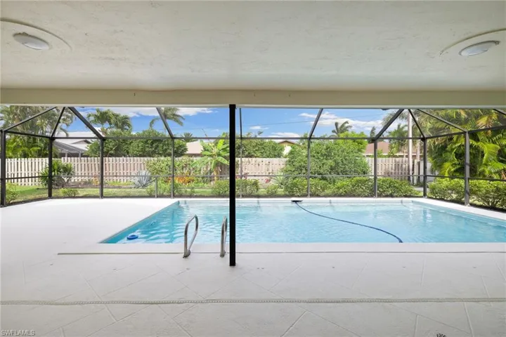 3906 Se 20th Pl, Cape Coral Fl 33904