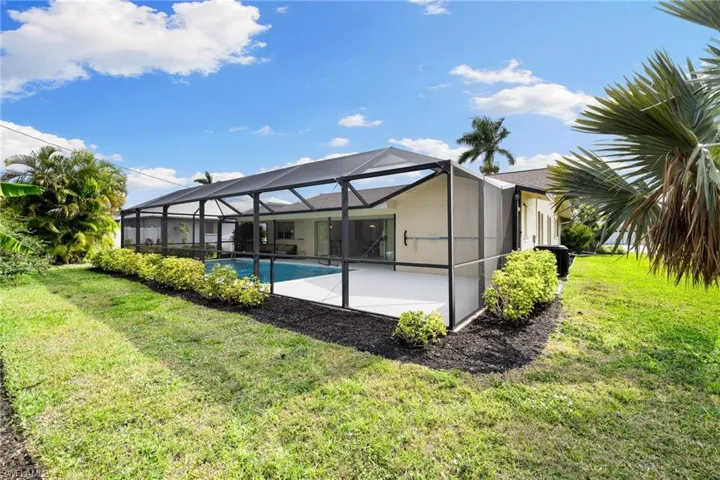 3906 Se 20th Pl, Cape Coral Fl 33904