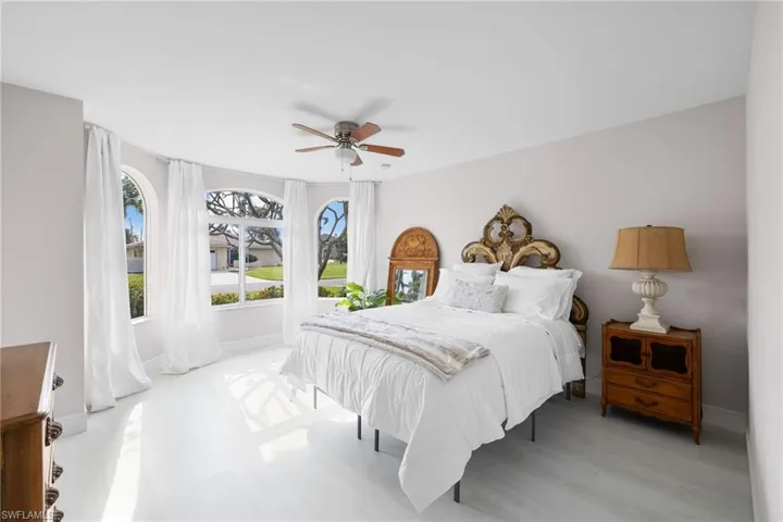 3906 Se 20th Pl, Cape Coral Fl 33904