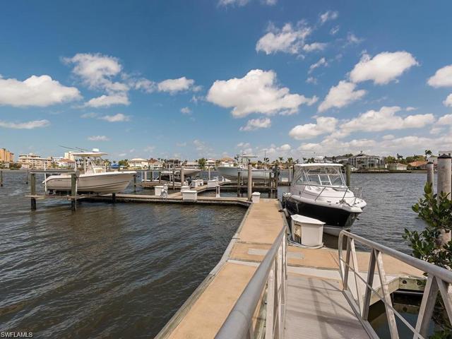 55 floating boat docks on site and individually owned by Regatta owners. Can be purchased (when available) or leased directly with current owners.