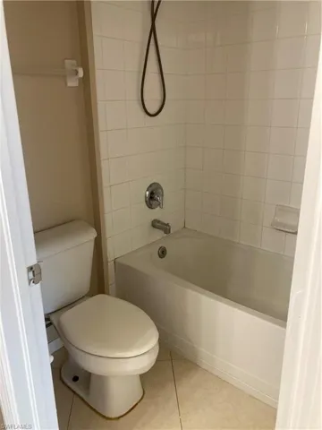 Hallway bathroomUpper level