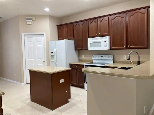 11524  Gainsborough  WAY, Lehigh Acres, FL 33971