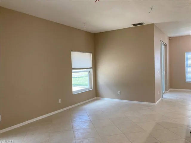 11524  Gainsborough  WAY, Lehigh Acres, FL 33971