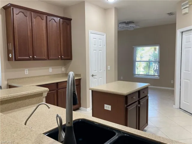 11524  Gainsborough  WAY, Lehigh Acres, FL 33971