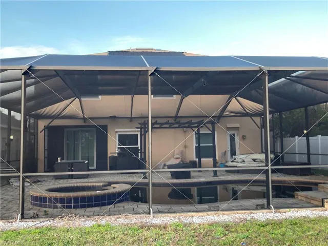 11524  Gainsborough  WAY, Lehigh Acres, FL 33971