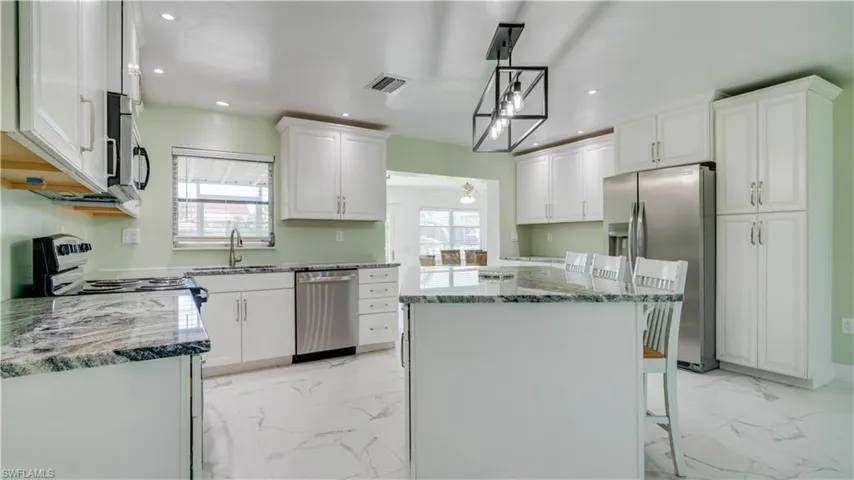 2708 Mangrove St, St. James City, Florida 33956