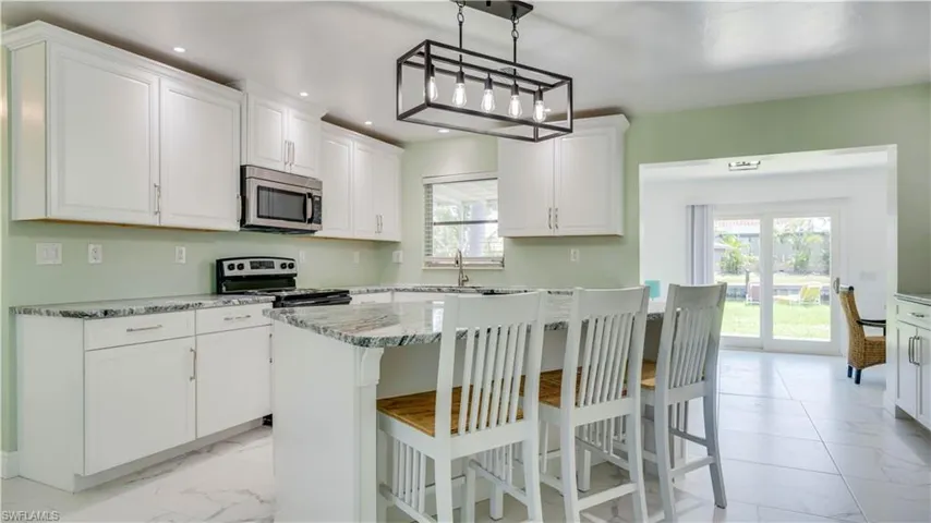 Newly Remodeled Kitchen