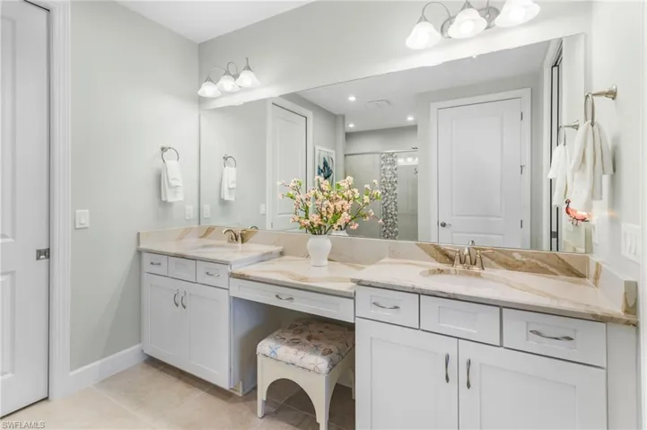 9633  Montelanico  LOOP, Naples, FL 34119