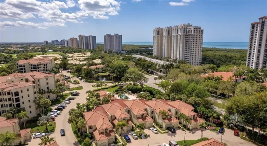 7056 Pelican Bay Blvd B102, Naples, Florida 34108