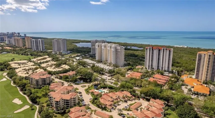 7056 Pelican Bay Blvd B102, Naples, Florida 34108