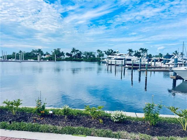 located on the widest basin in the marina footsteps from it all!