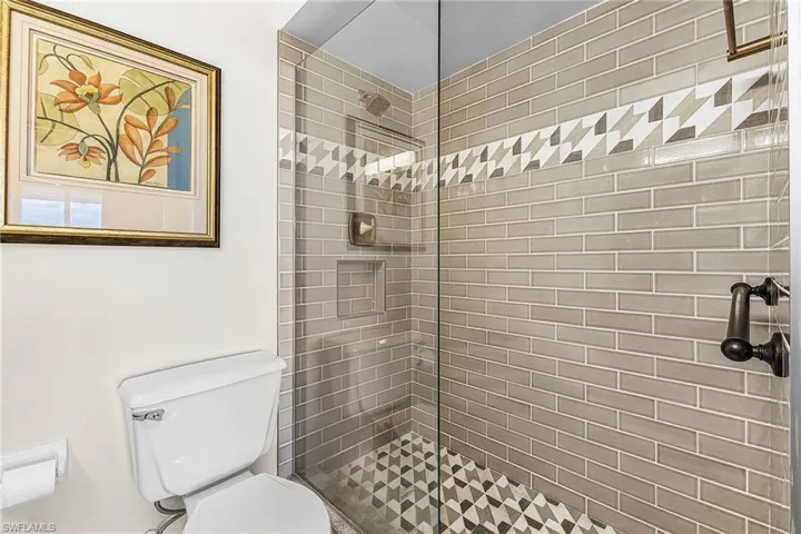 Updated Master Bathroom