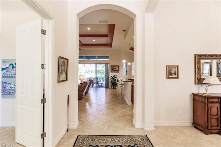 7684  Cottesmore  DR, Naples, FL 34113
