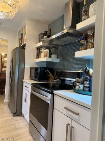 staged kitchen 1