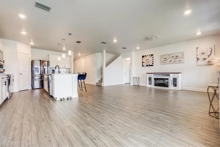 16025  Beachberry  DR, North Fort Myers, FL 33917