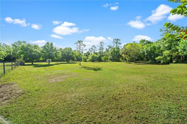 6350  Longhorn  TRL, Fort Myers, FL 33905