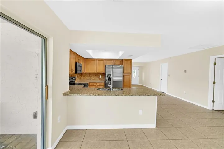 1121 Se 36th St, Cape Coral, Florida 33904