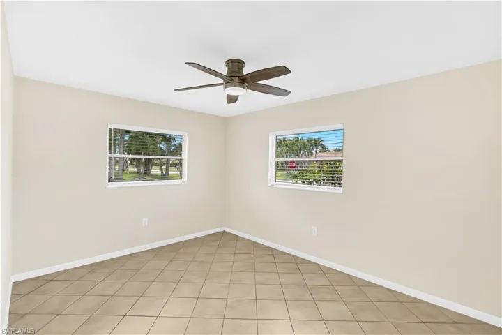 1121 Se 36th St, Cape Coral, Florida 33904